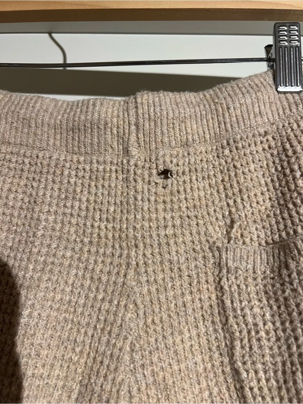 aerie Tan V-Neck Knit Pullover with matching pants